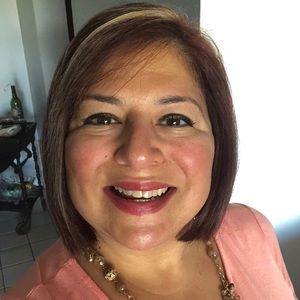 Meet your Posher, Julie